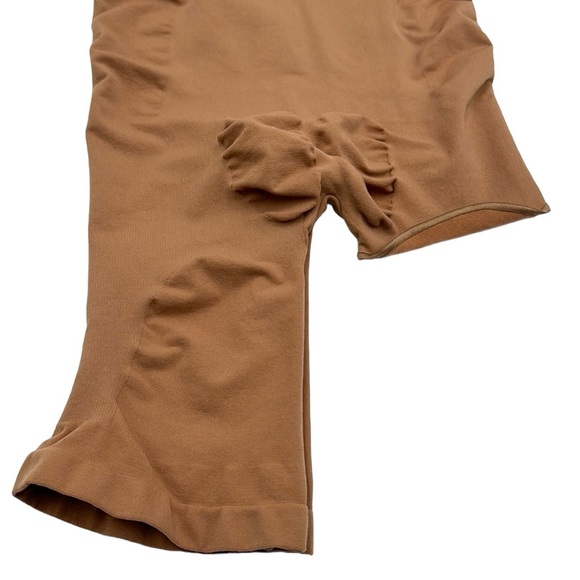 Skims Seamless Sculpt Solution Short Right Leg Exposed Size 4XL / 5XL - Picture 7 of 16